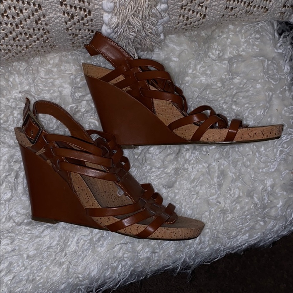 Leather wedges